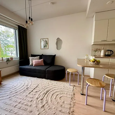 33m2 Sauna Wifi Parkkipaikka Διαμέρισμα