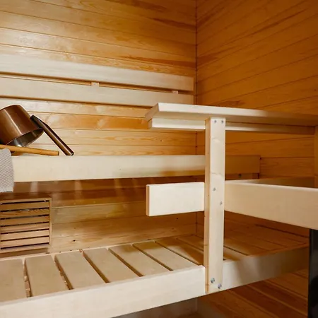 33m2 Sauna Wifi Parkkipaikka Διαμέρισμα Κούουσαμο