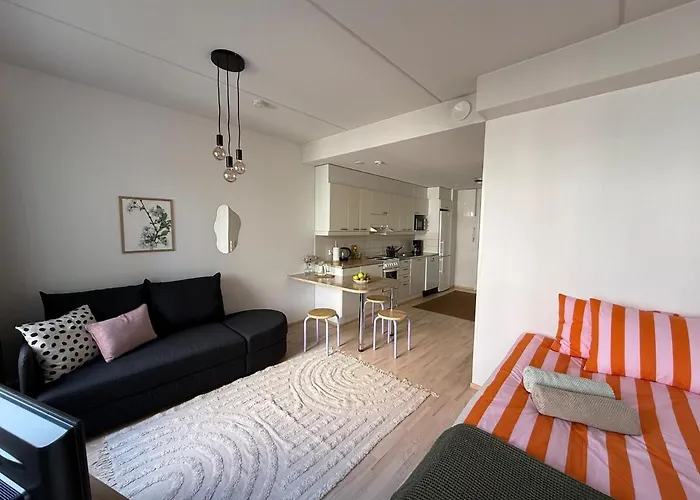 Keskustan Helmi Saunalla 33m2 Ilm P-paikka *